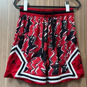 Men’s Jordan Basketball Shorts Size Medium